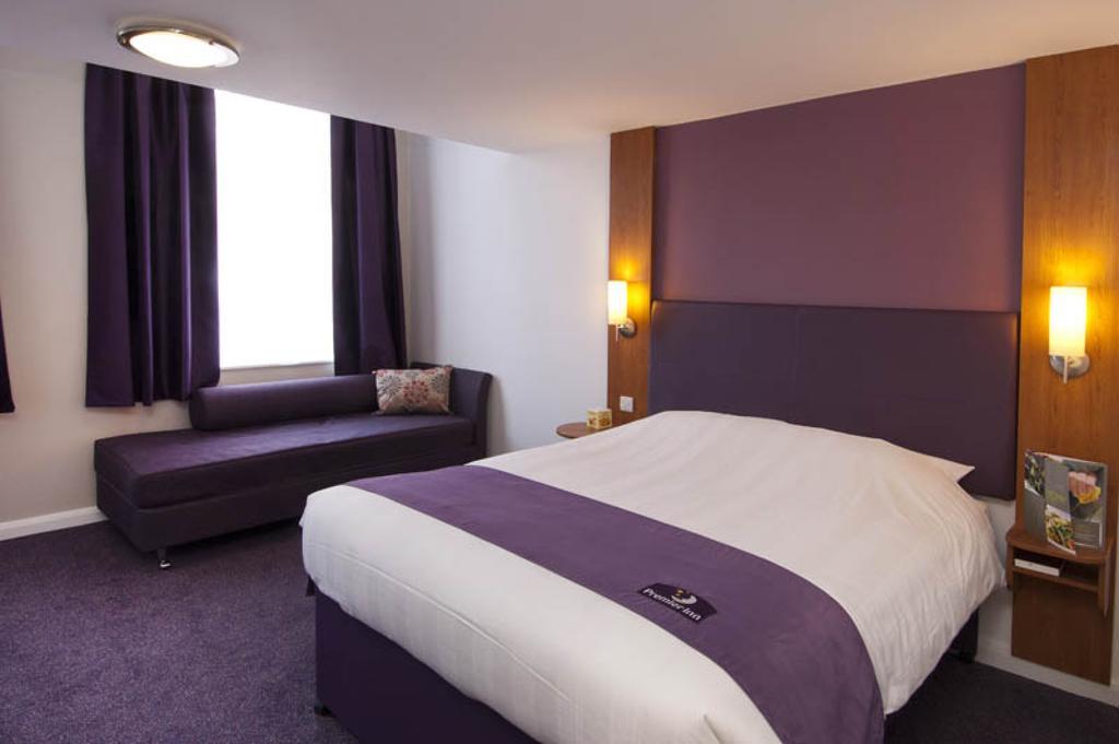 Premier Inn Reading Central Eksteriør billede