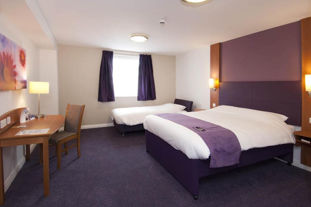 Premier Inn Reading Central Værelse billede