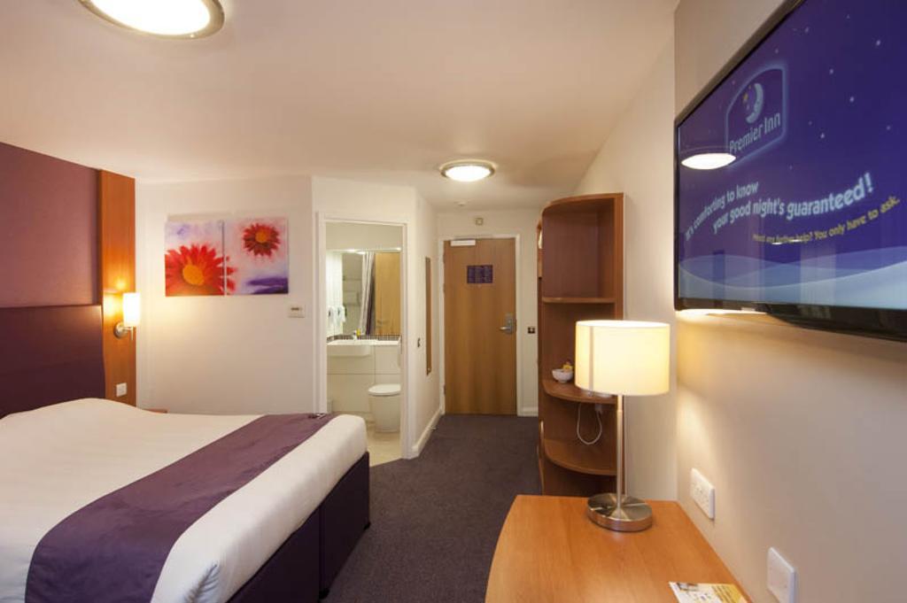 Premier Inn Reading Central Eksteriør billede