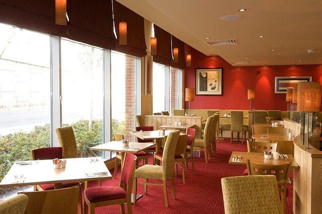 Premier Inn Reading Central Eksteriør billede